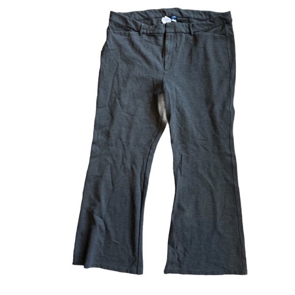 Old Navy Charcoal Flared Trouser Soft Pants Size 18 - Picture 1 of 3